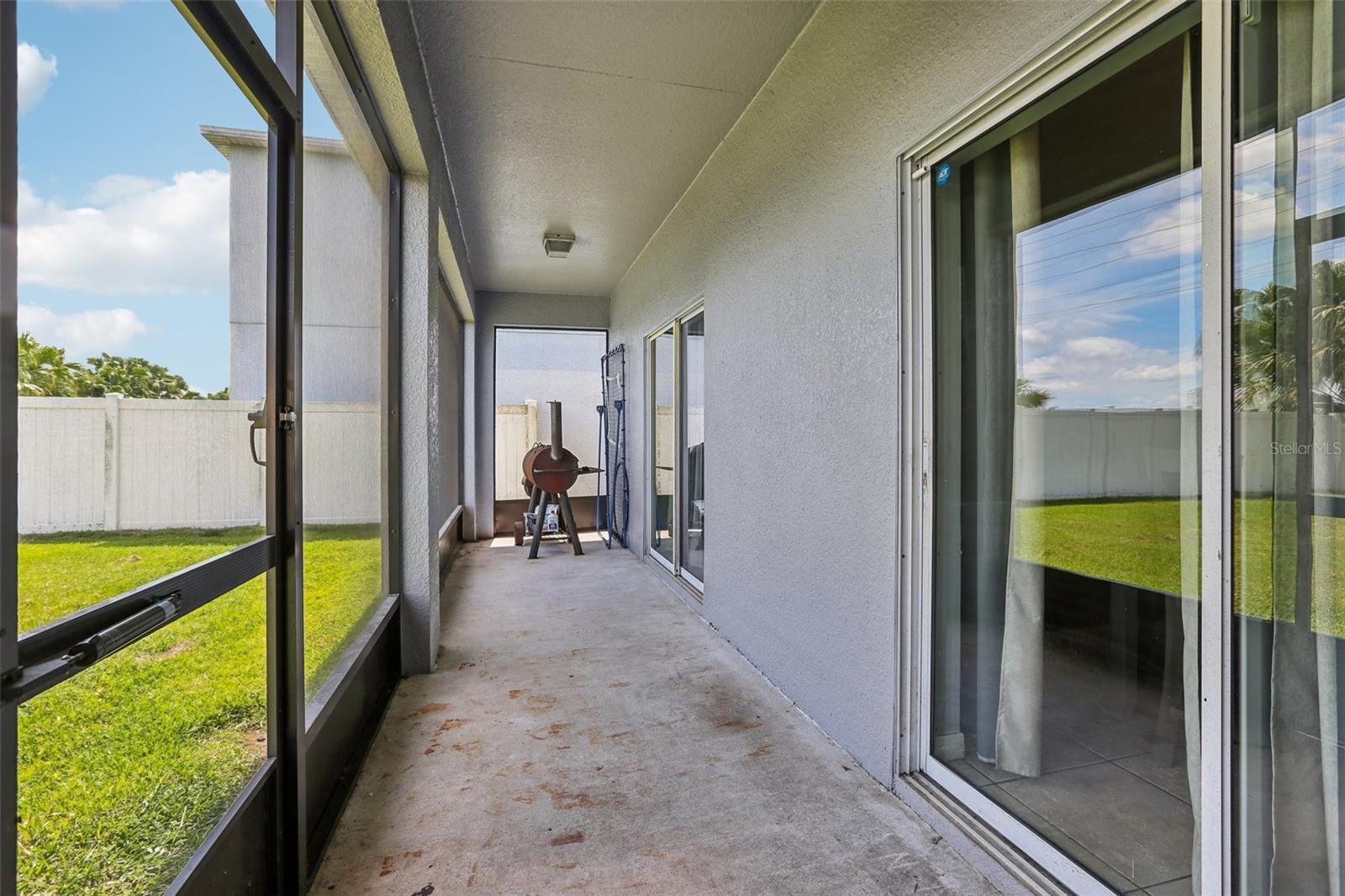 1811 PALM WARBLER LN