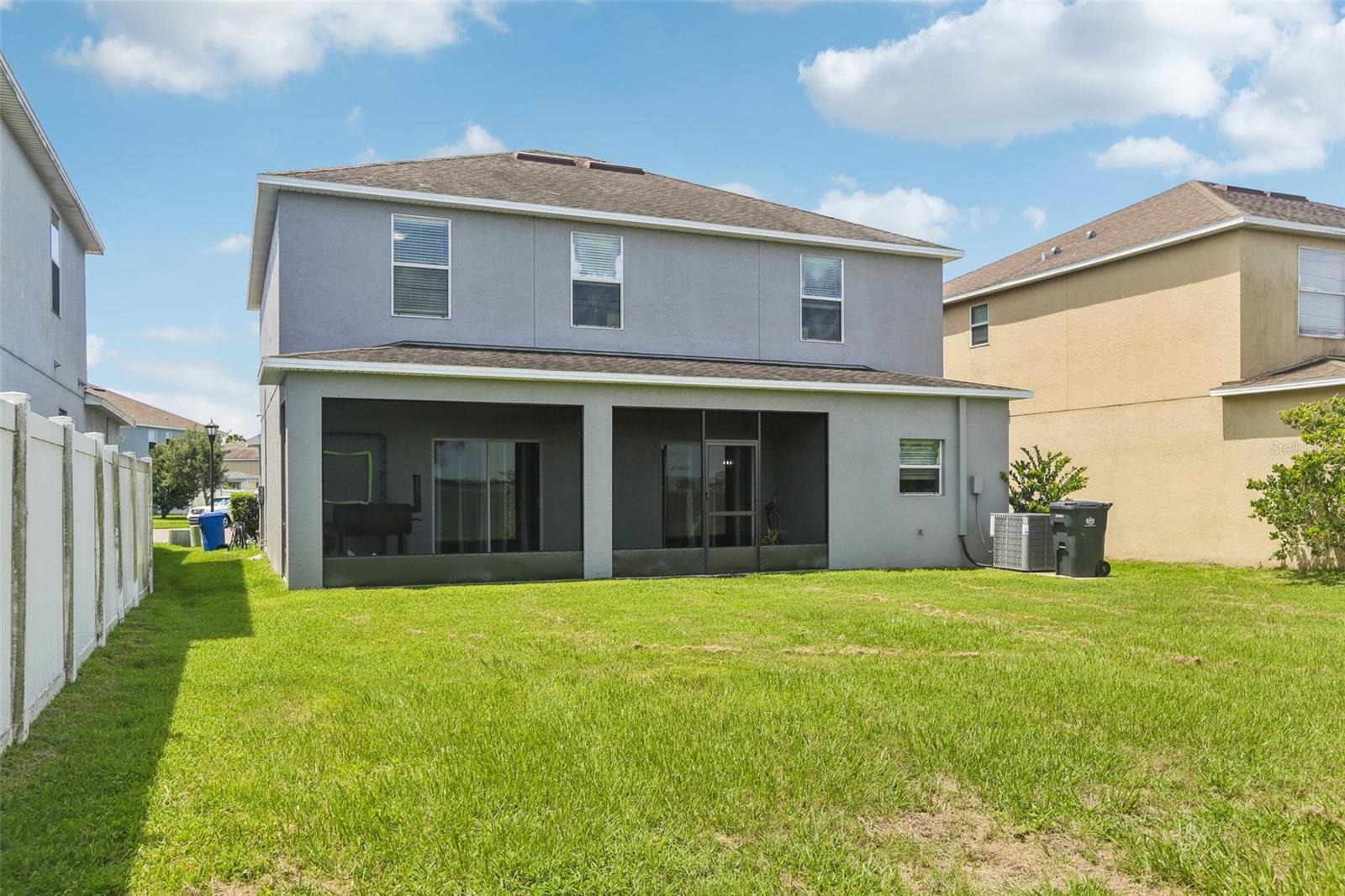 1811 PALM WARBLER LN