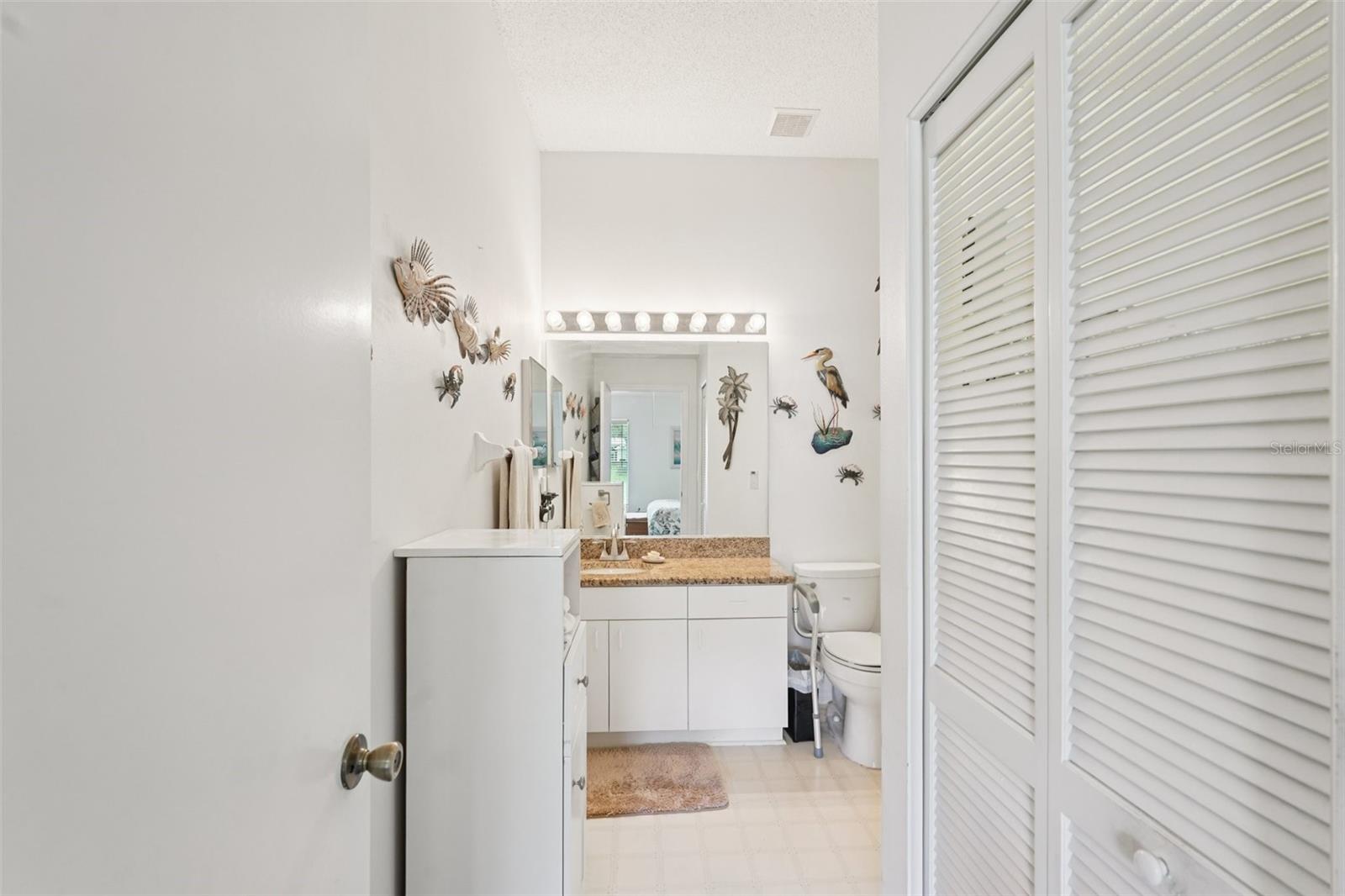 2461 NANTUCKET HARBOR LOOP