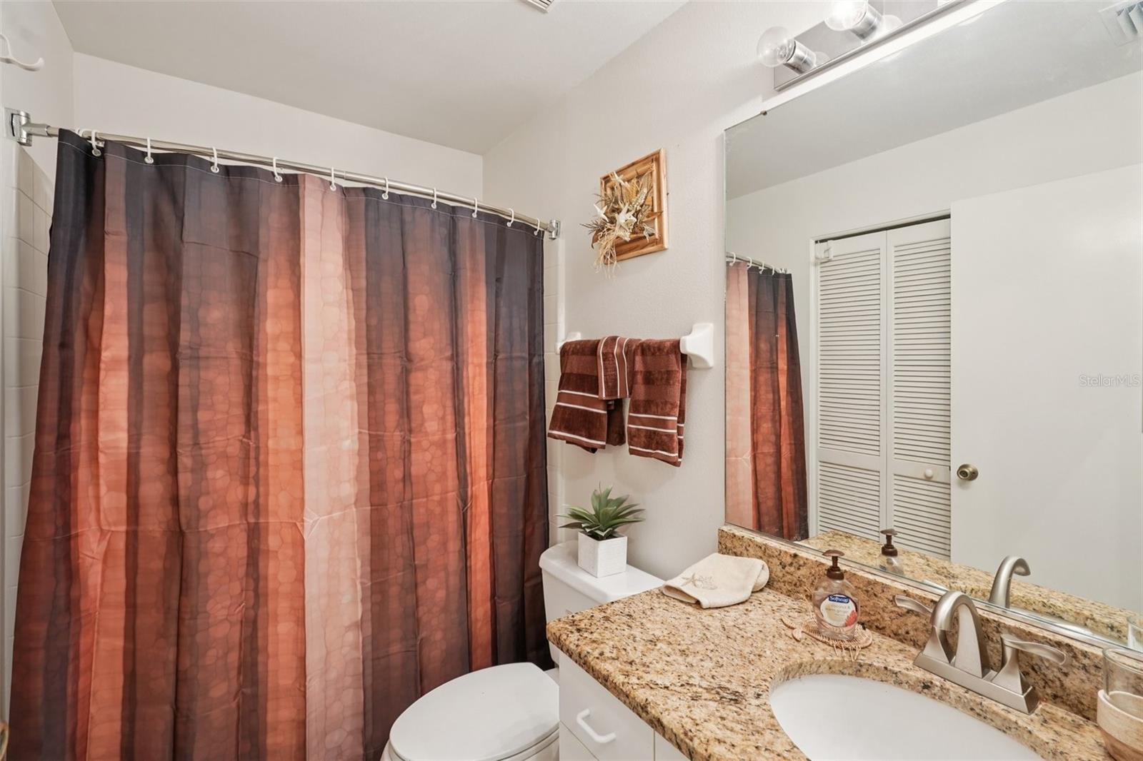 2461 NANTUCKET HARBOR LOOP