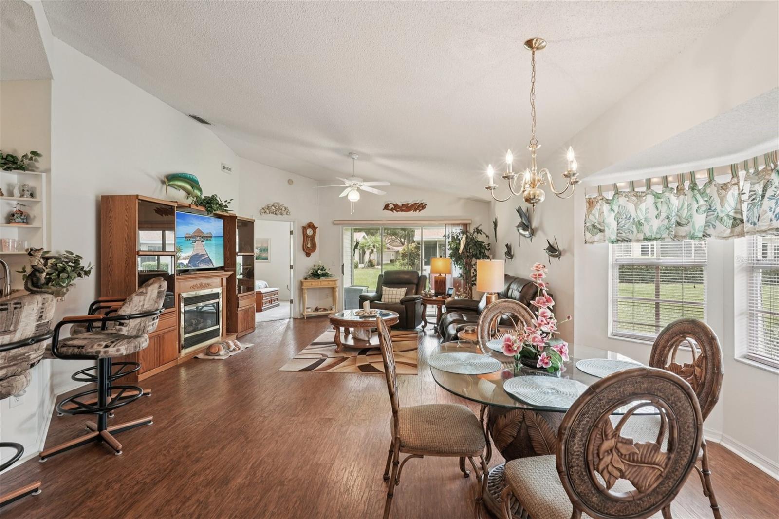 2461 NANTUCKET HARBOR LOOP