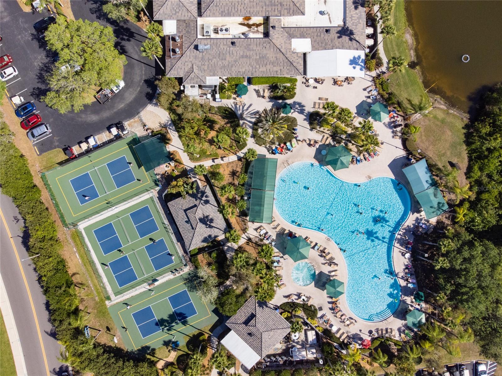 2461 NANTUCKET HARBOR LOOP