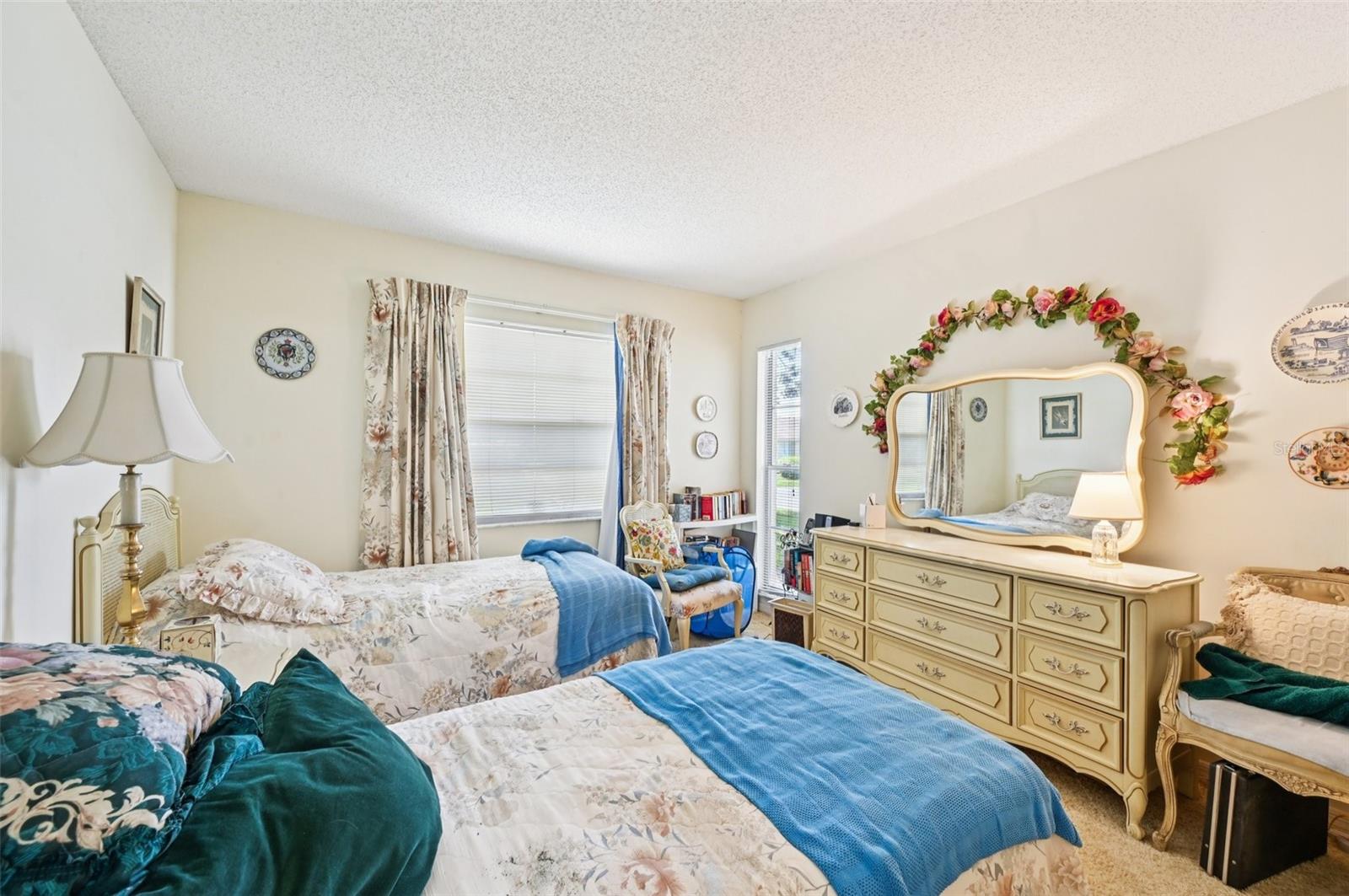2208 GRENADIER DR