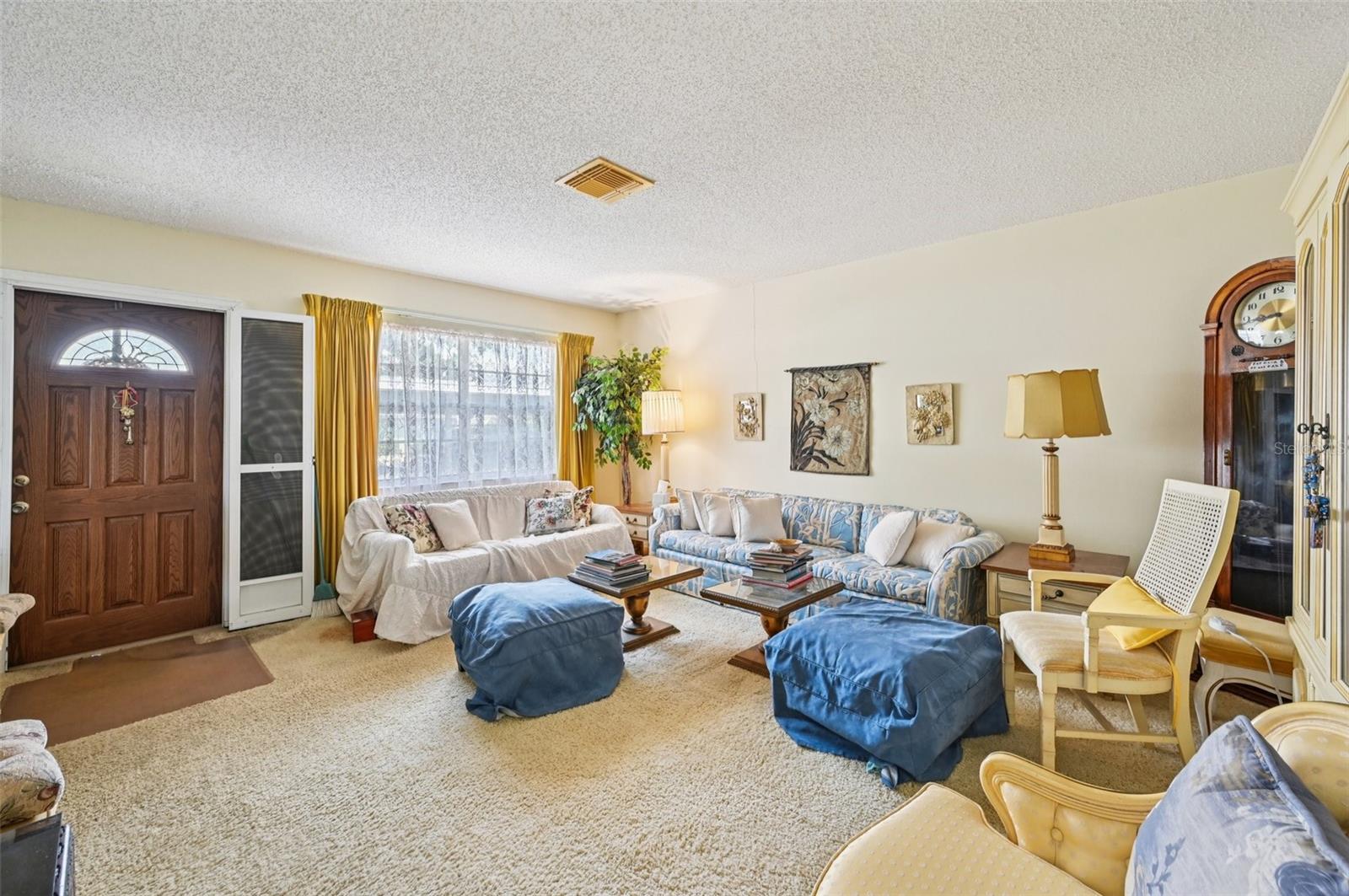 2208 GRENADIER DR