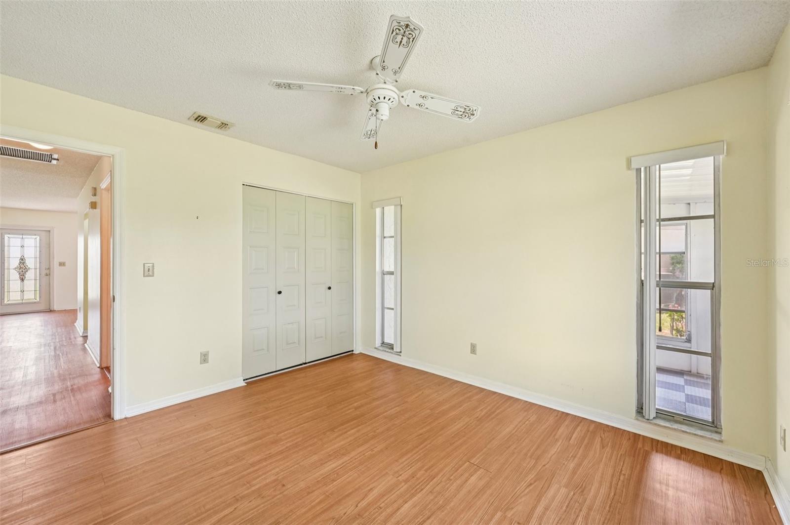 1908 CANTERBURY LN #25