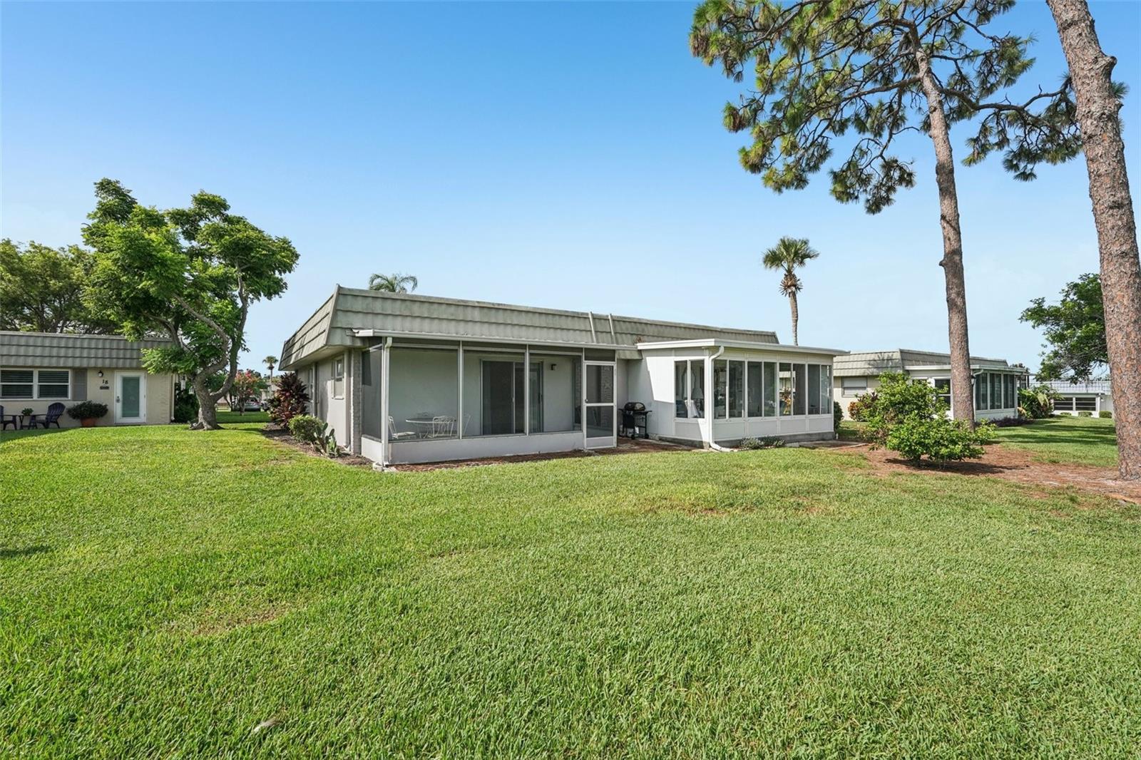 201 KINGS BLVD #19