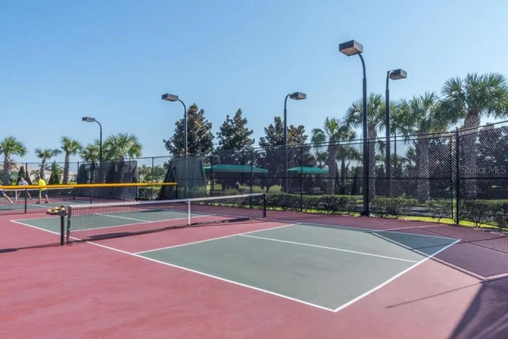 15820 AURORA LAKE CIR