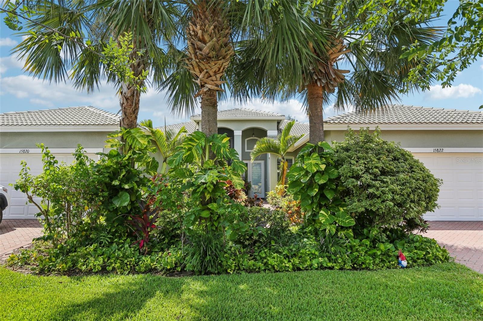 15820 AURORA LAKE CIR