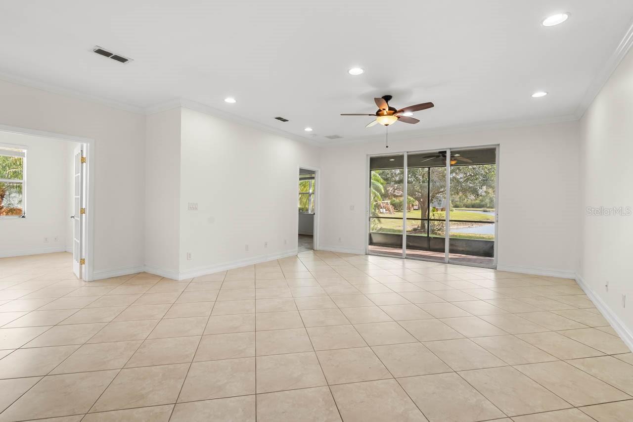 15820 AURORA LAKE CIR