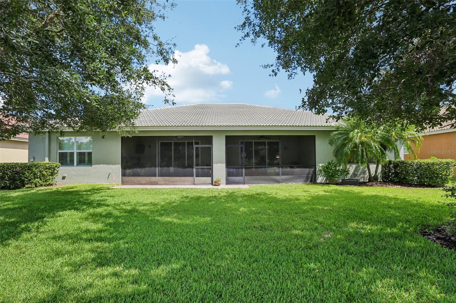 15820 AURORA LAKE CIR