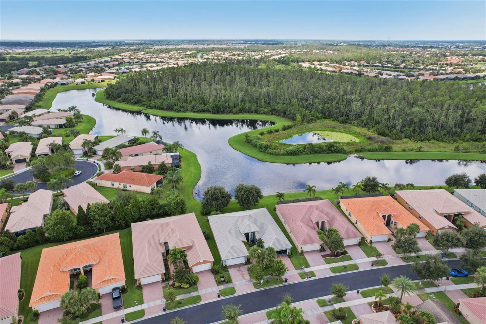 15820 AURORA LAKE CIR