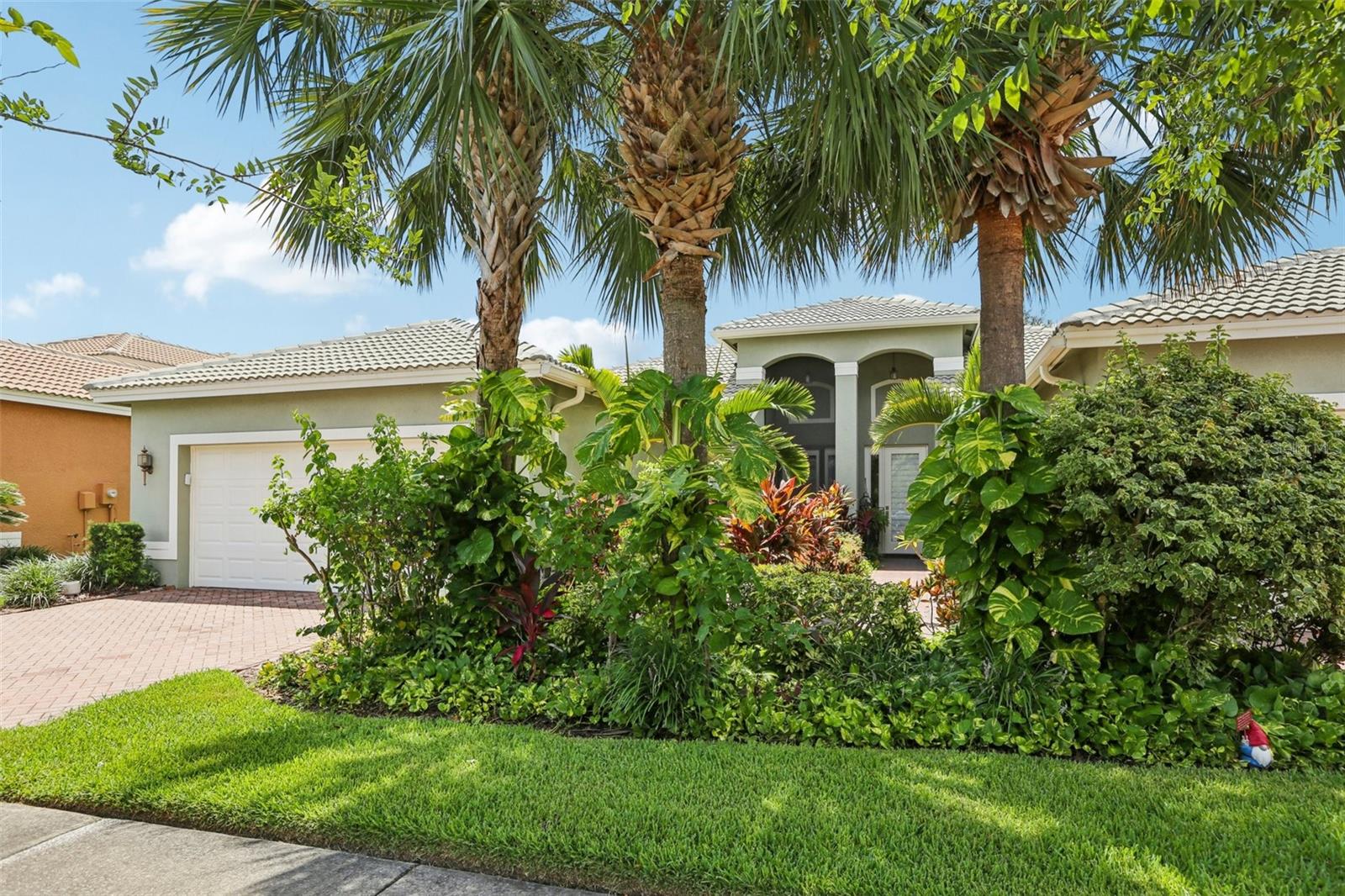 15820 AURORA LAKE CIR