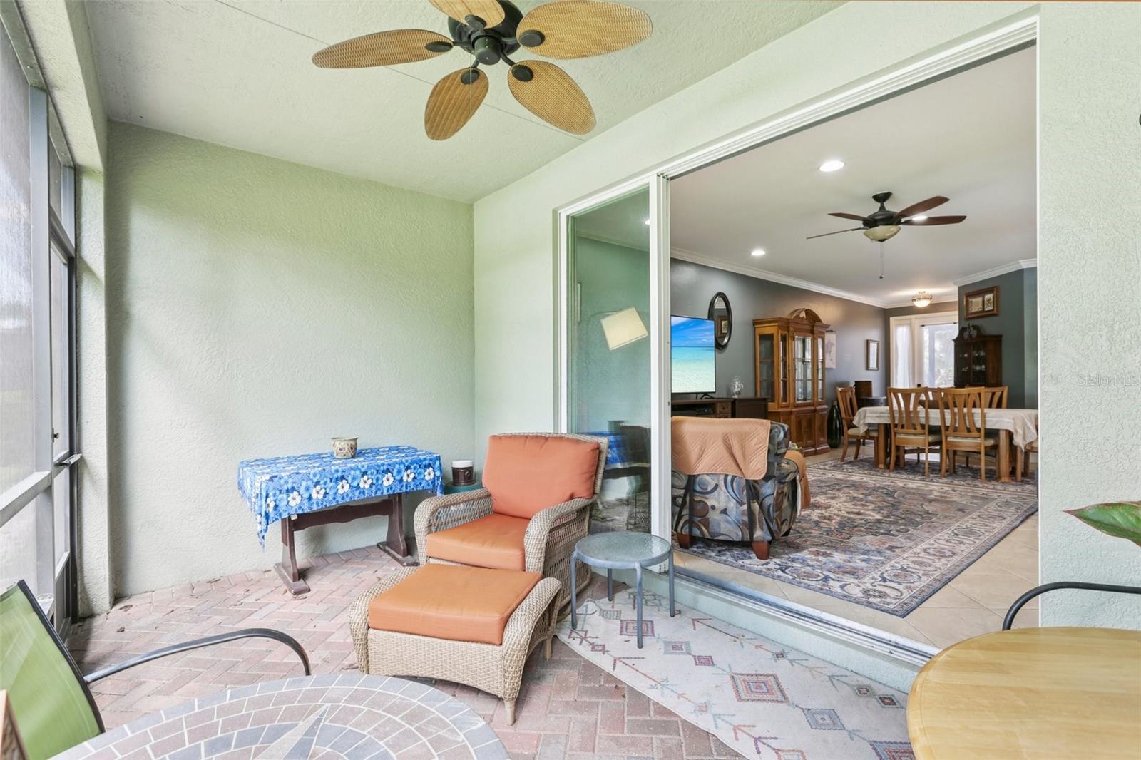 15820 AURORA LAKE CIR
