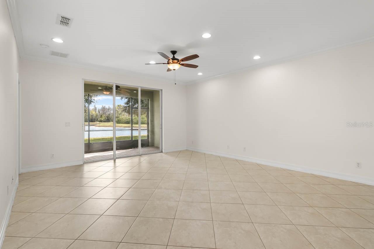 15820 AURORA LAKE CIR