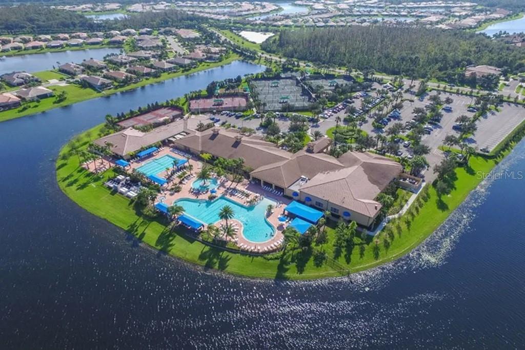 15820 AURORA LAKE CIR