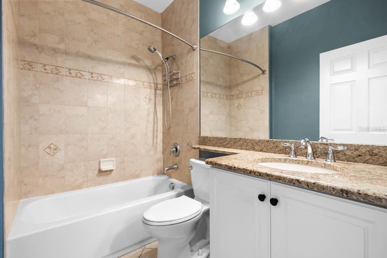 15820 AURORA LAKE CIR