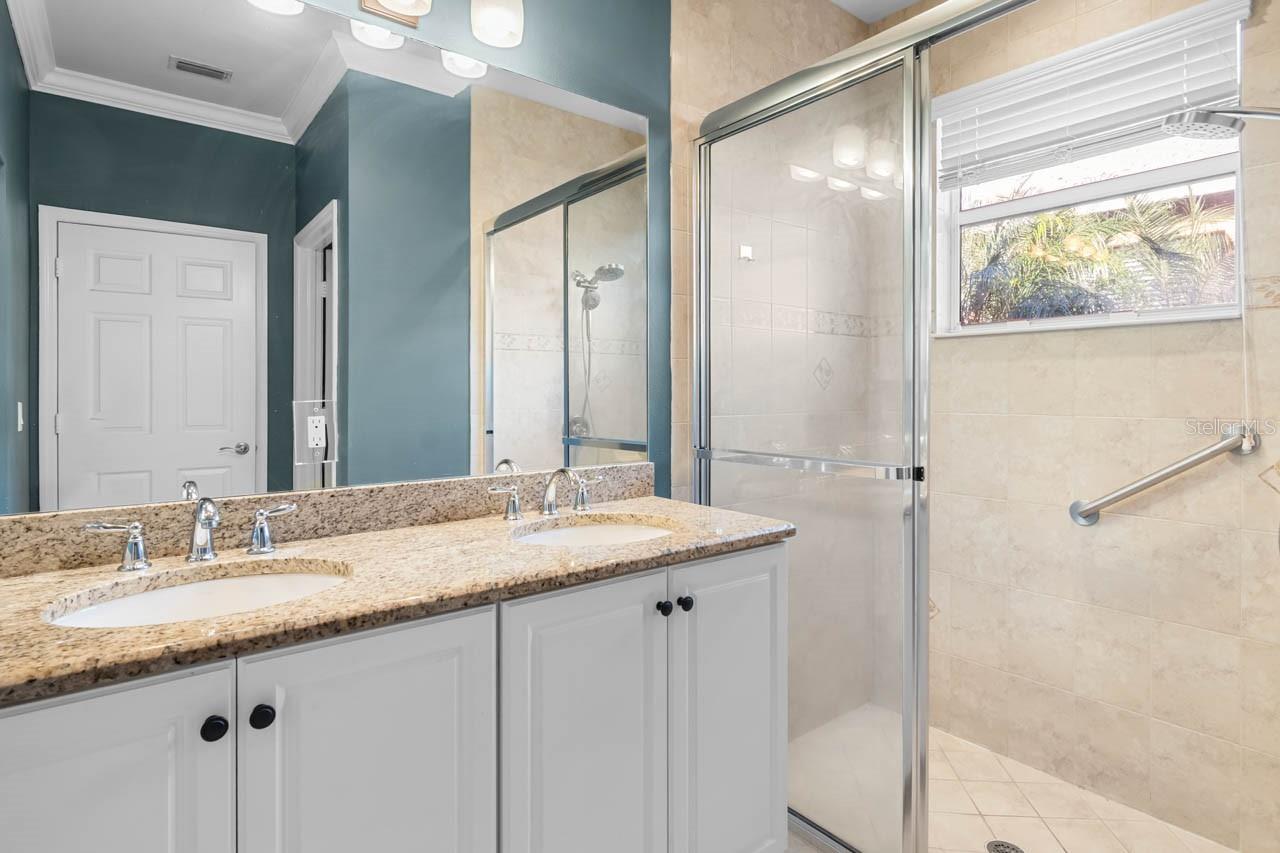 15820 AURORA LAKE CIR