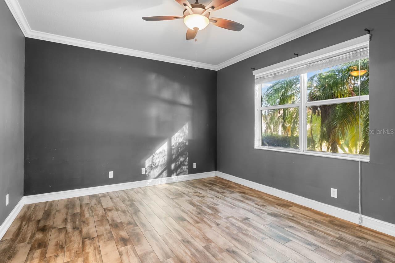 15820 AURORA LAKE CIR