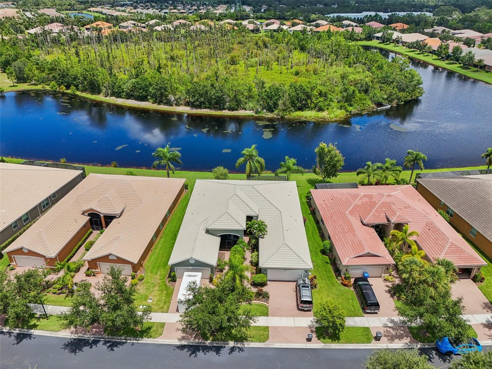 15837 AURORA LAKE CIR
