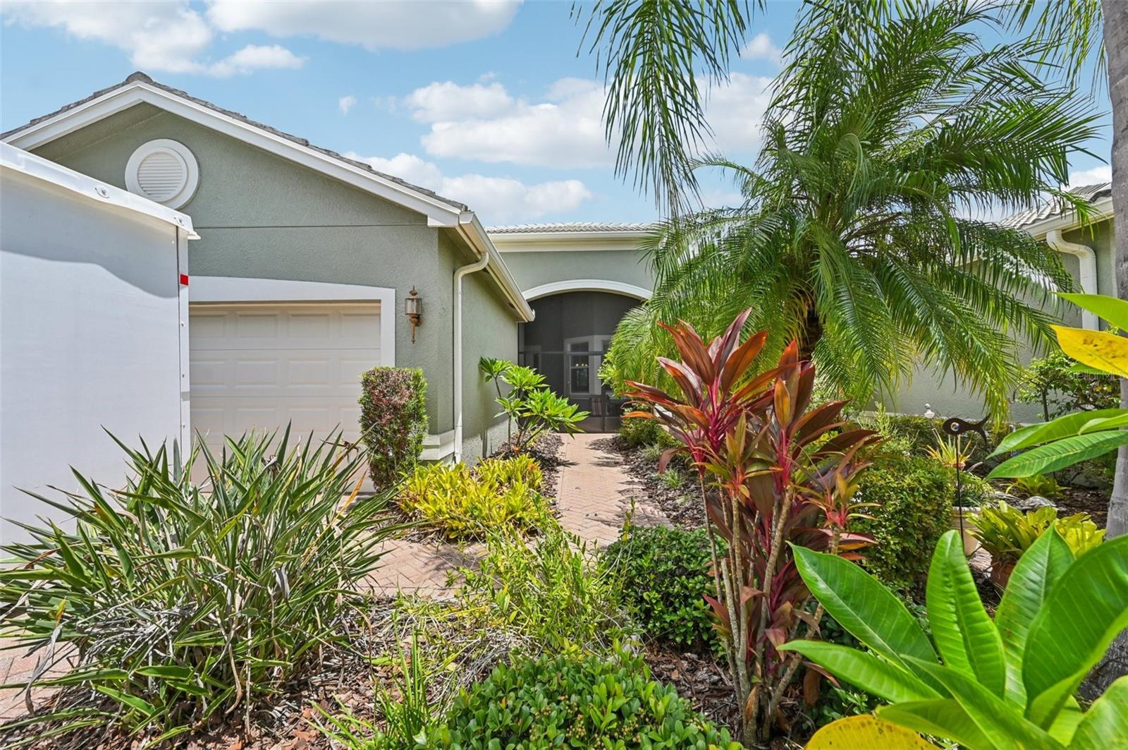 15837 AURORA LAKE CIR