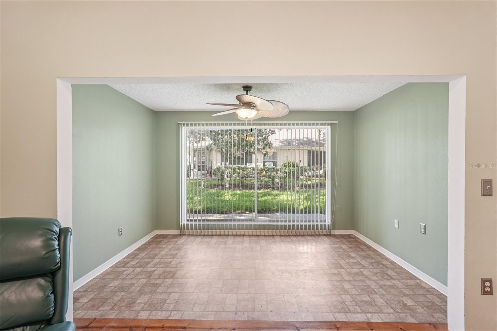 2411 NANTUCKET HARBOR LOOP