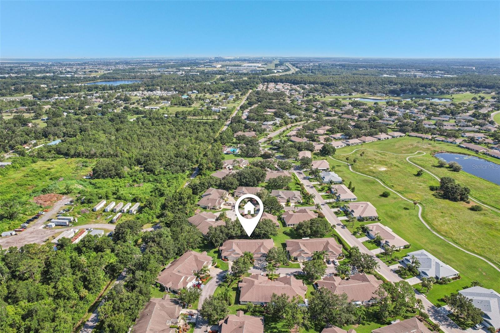 2411 NANTUCKET HARBOR LOOP