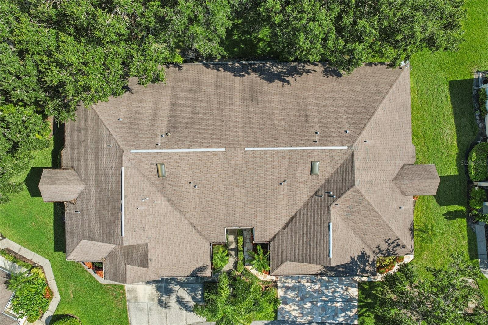 2411 NANTUCKET HARBOR LOOP