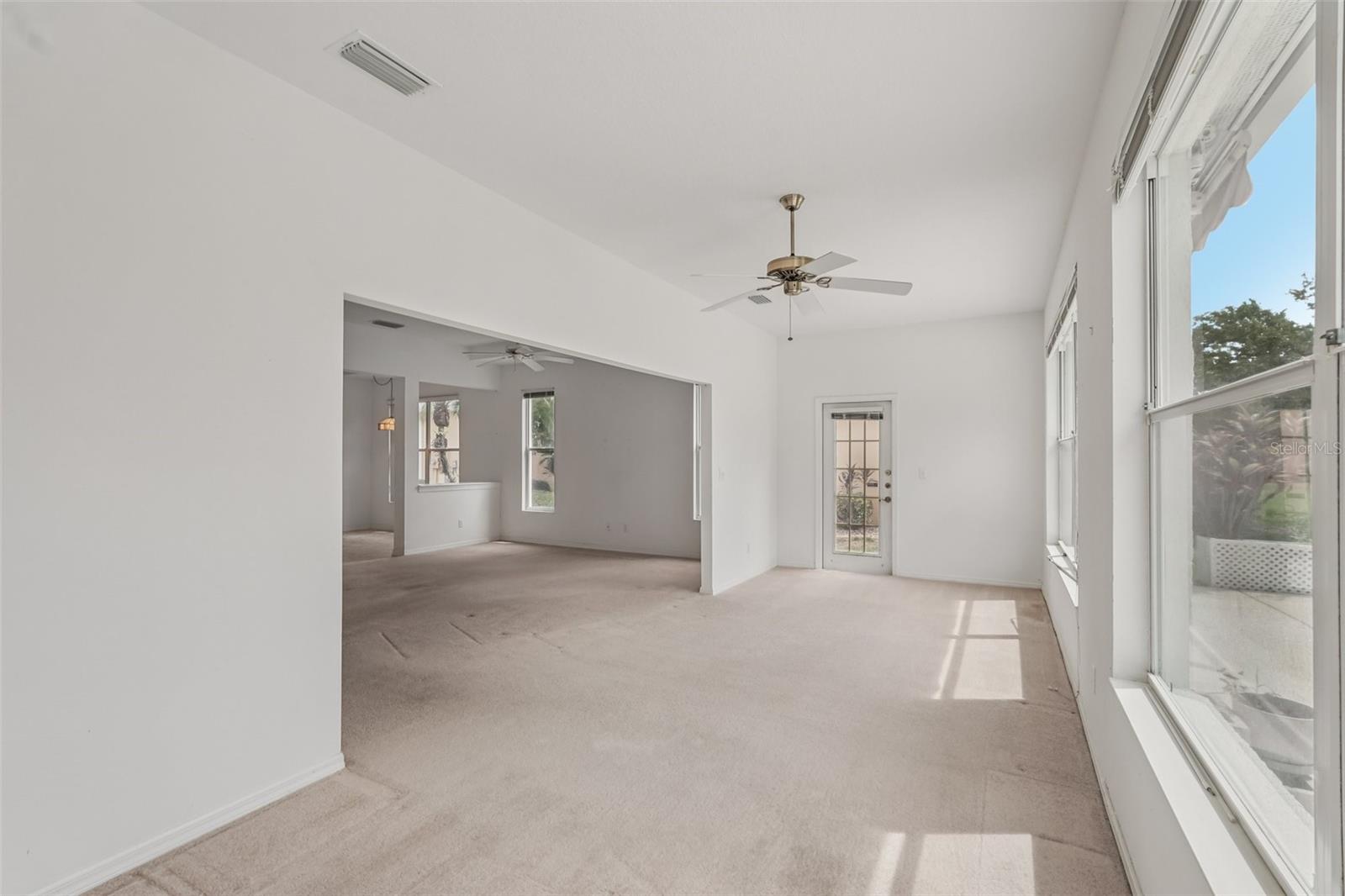 2114 WORTHINGTON GREENS DR