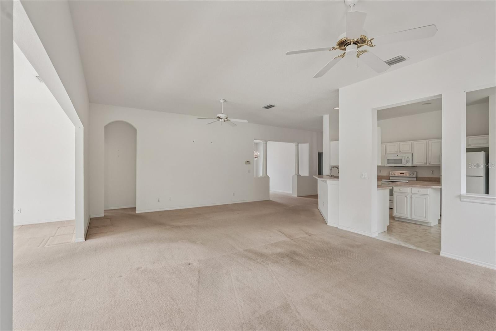 2114 WORTHINGTON GREENS DR