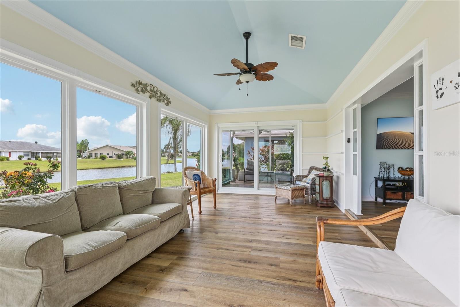 108 WHITETAIL CT