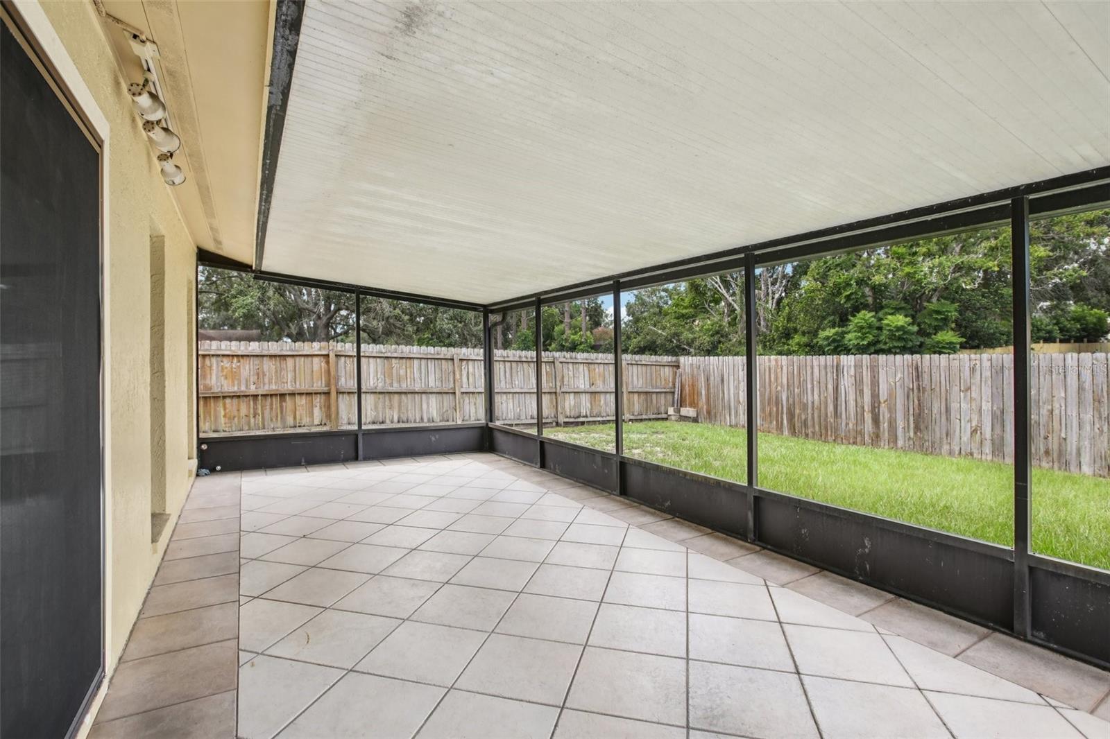 15908 COUNTRYBROOK ST