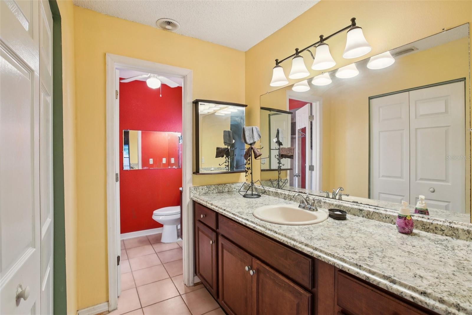 15908 COUNTRYBROOK ST