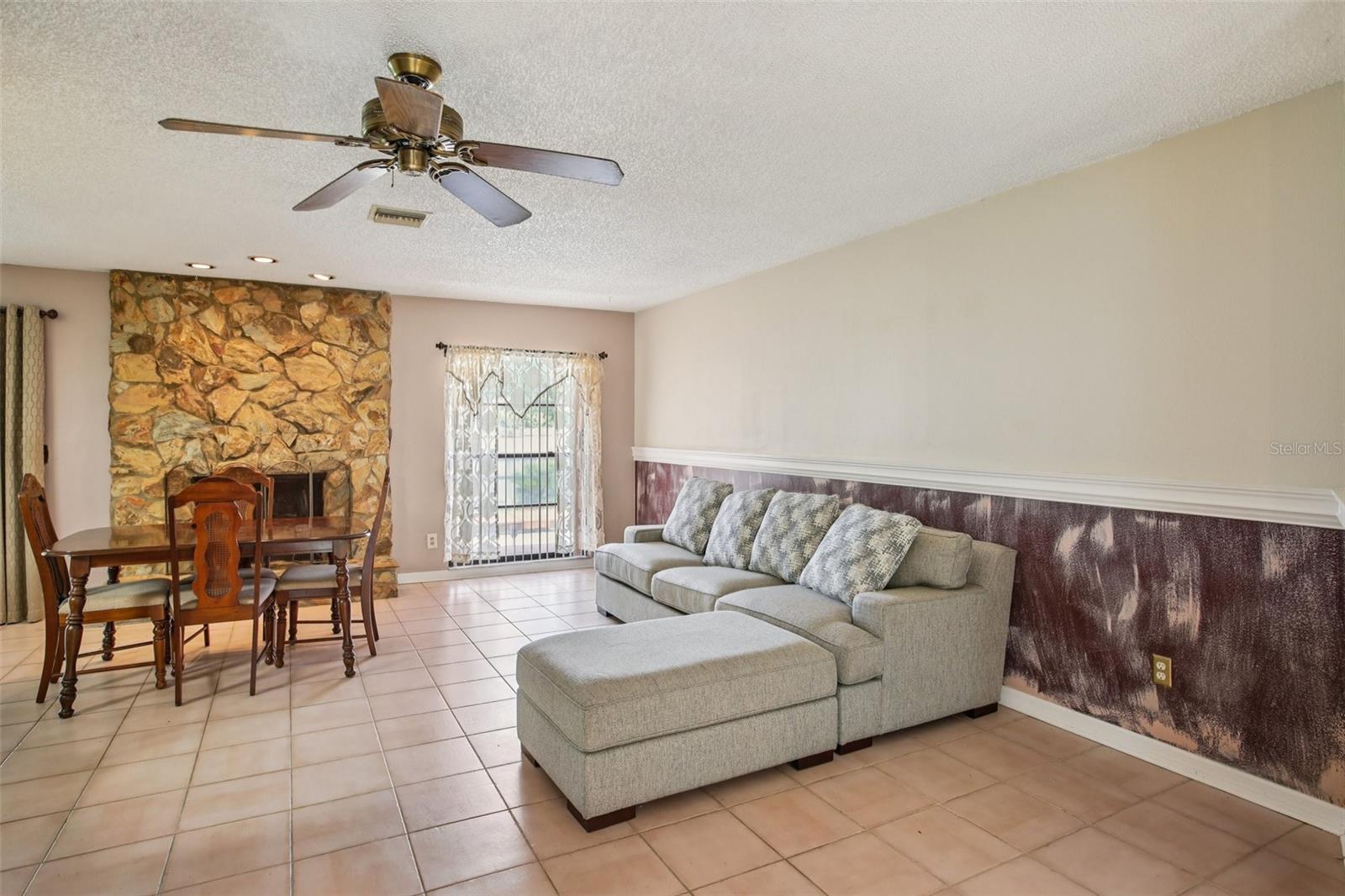 15908 COUNTRYBROOK ST