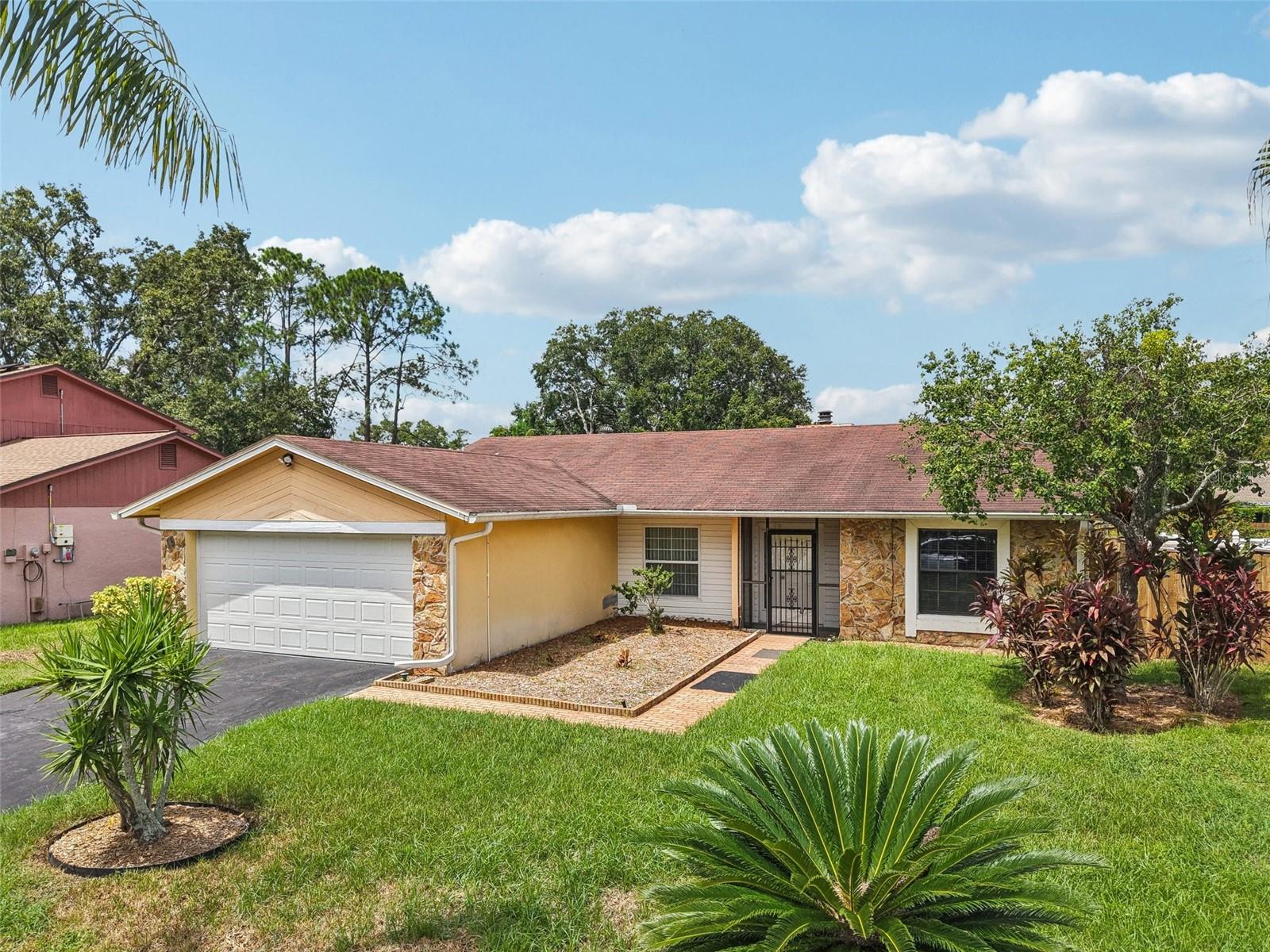 15908 COUNTRYBROOK ST