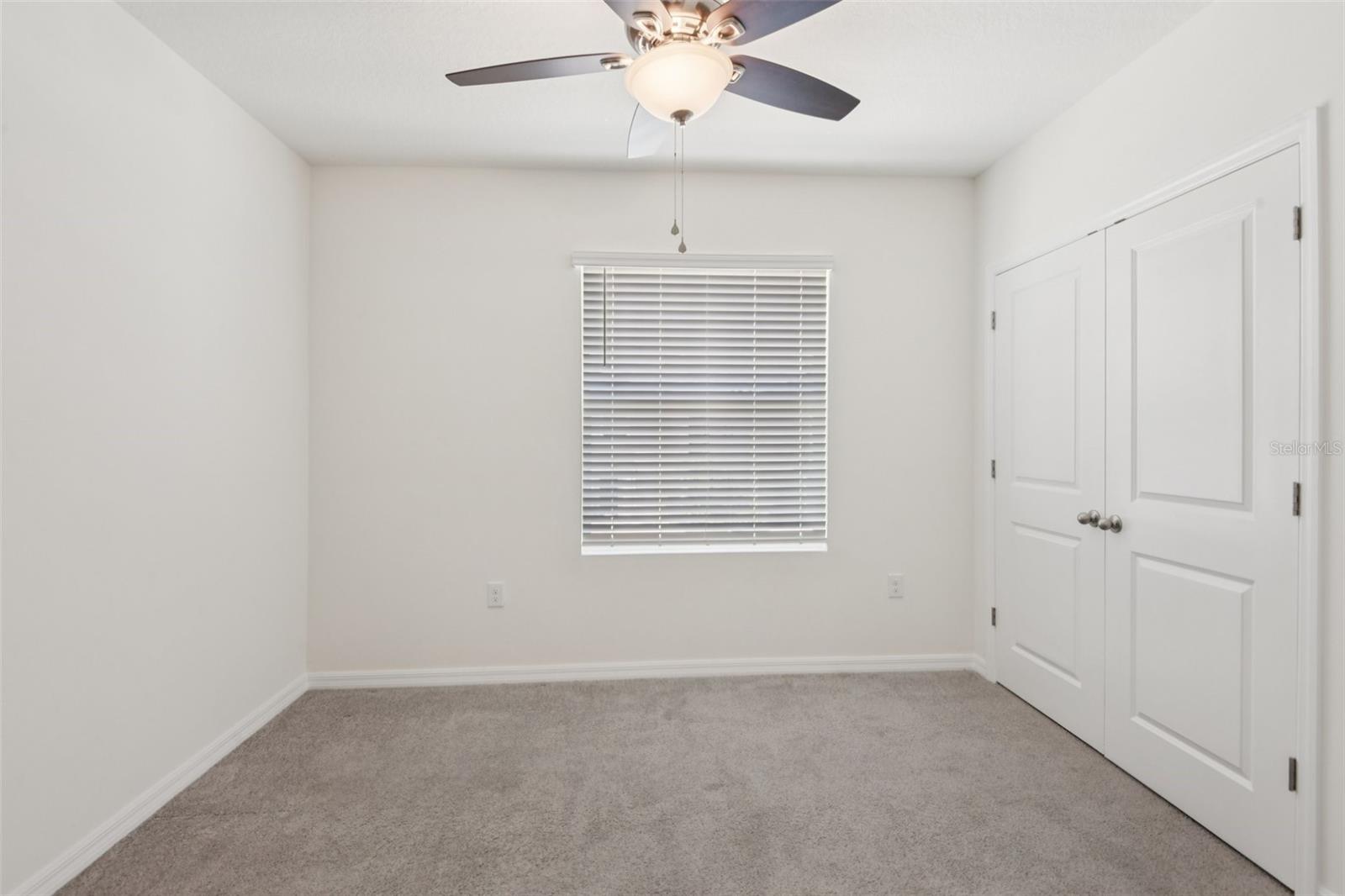 285 MANGROVE SHADE CIR