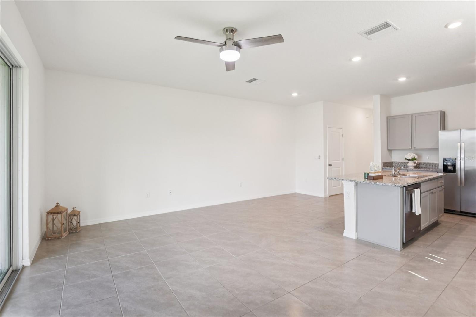 285 MANGROVE SHADE CIR