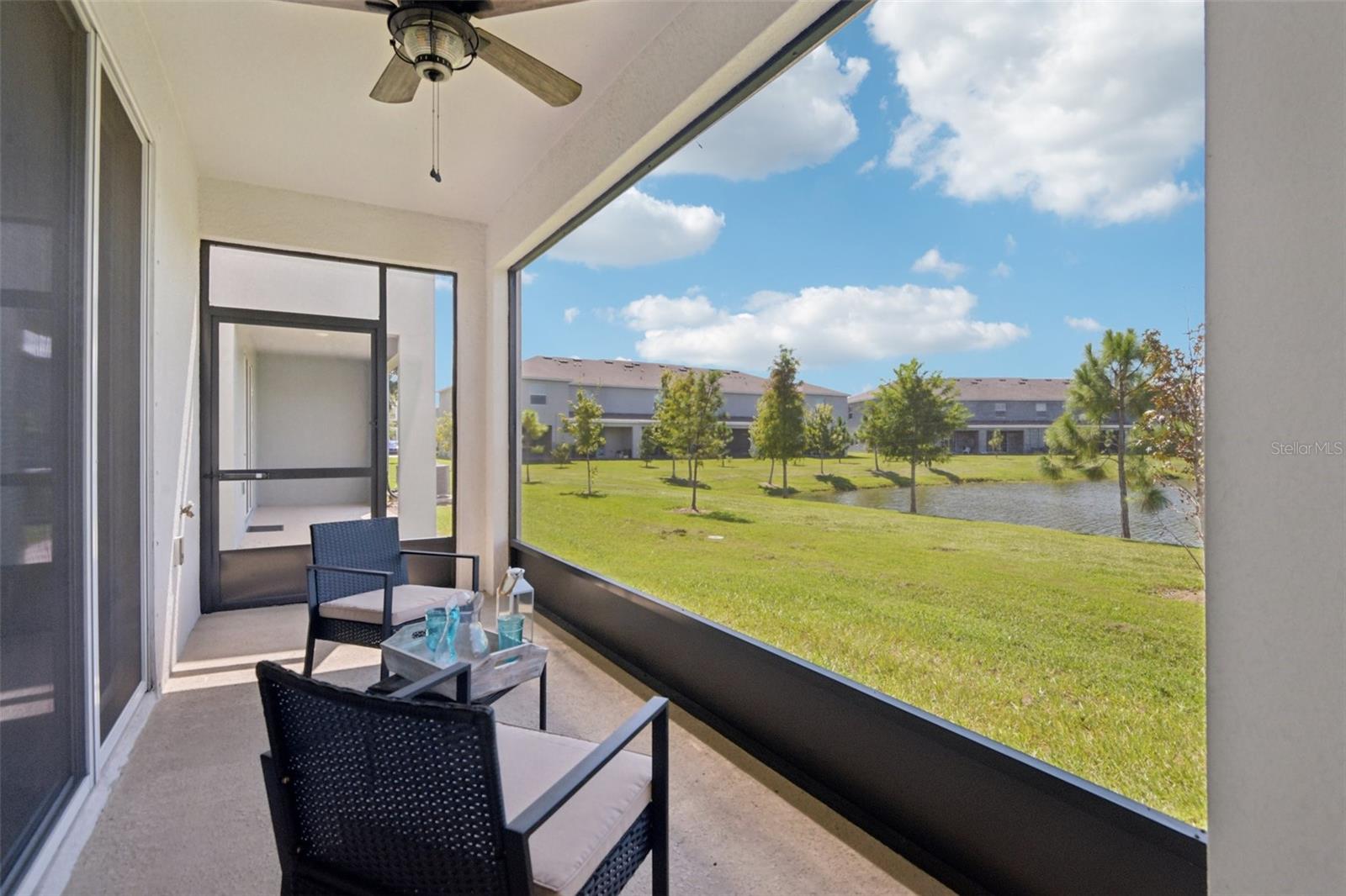 285 MANGROVE SHADE CIR