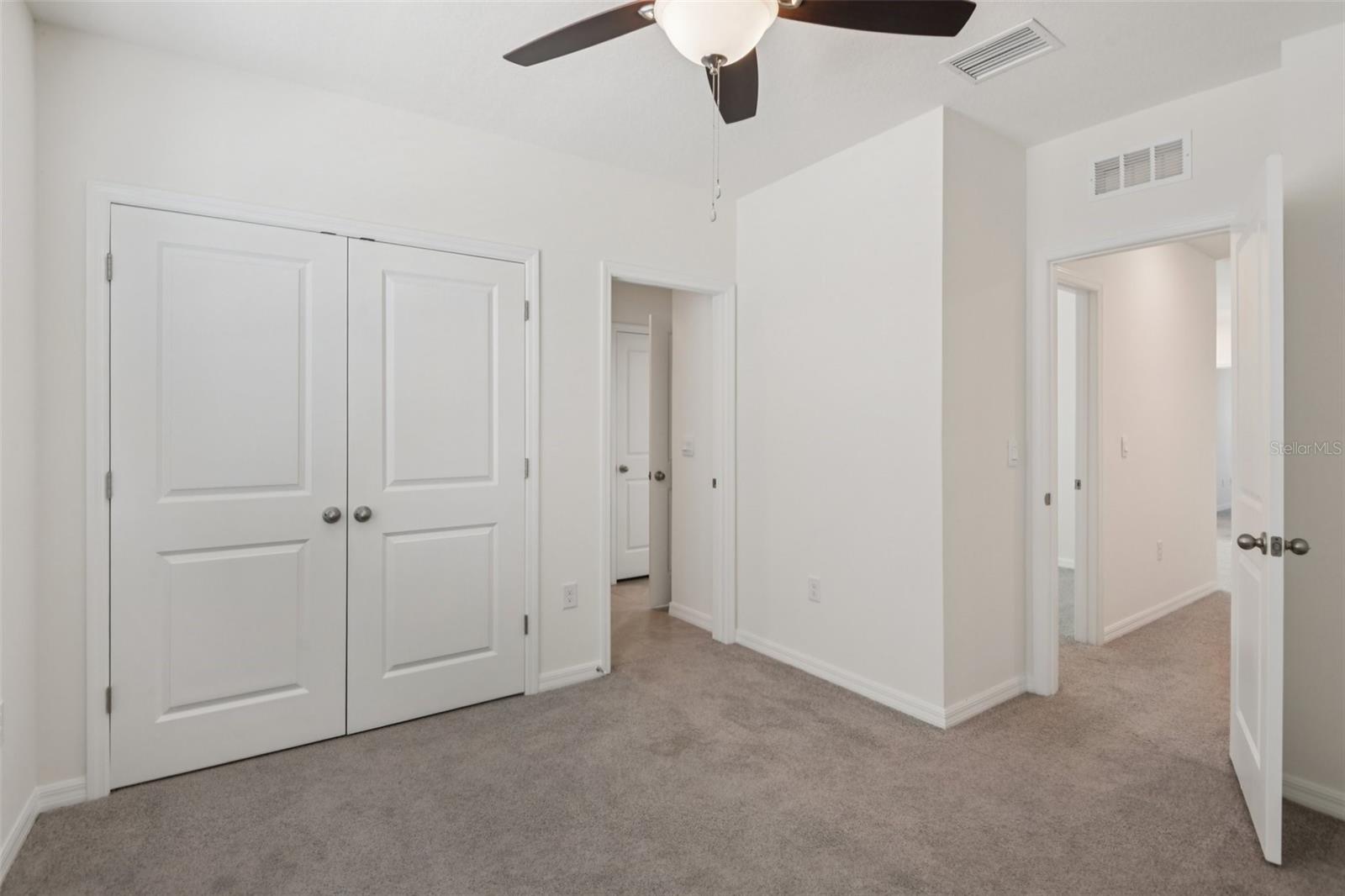 285 MANGROVE SHADE CIR