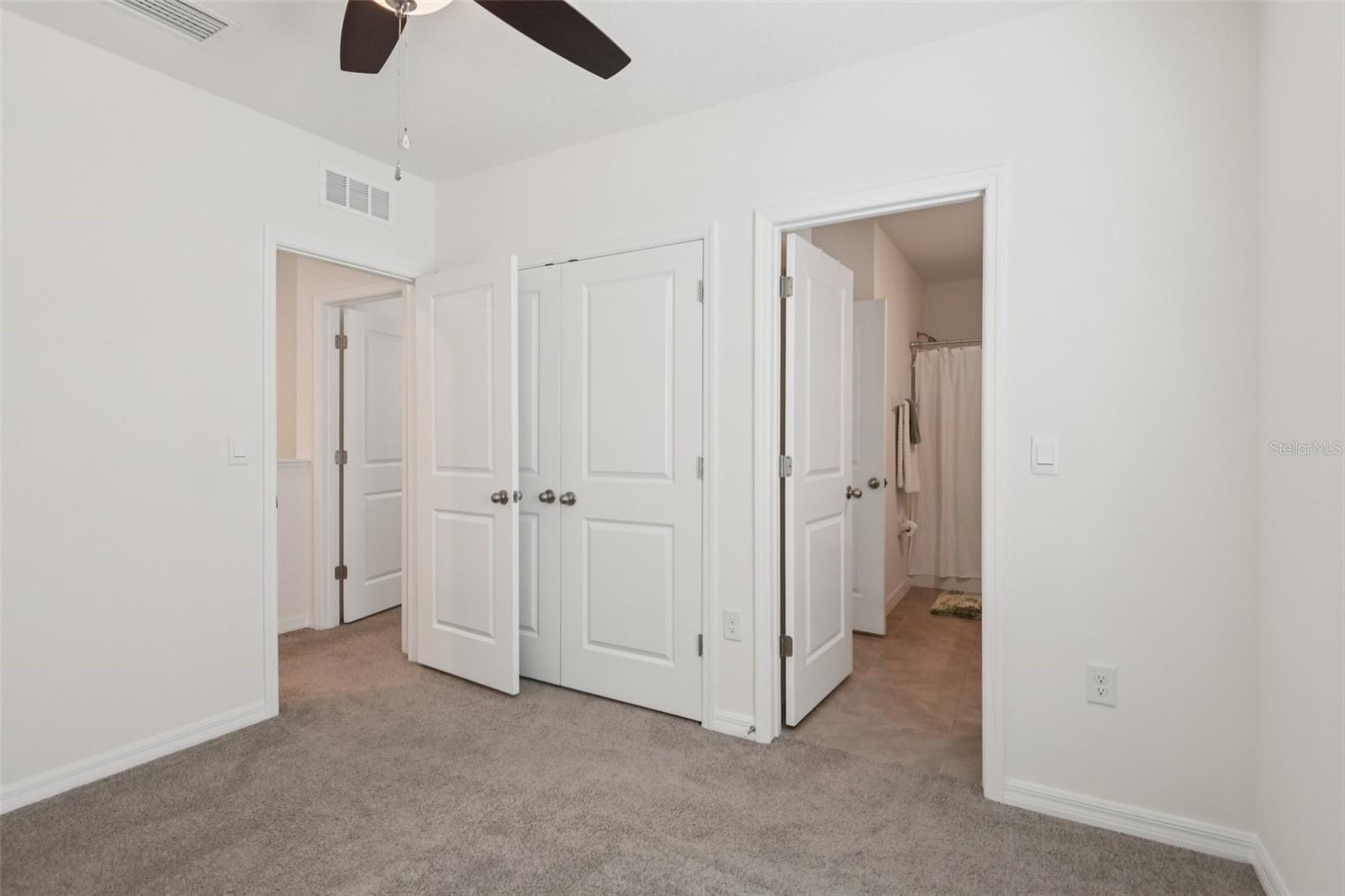 285 MANGROVE SHADE CIR