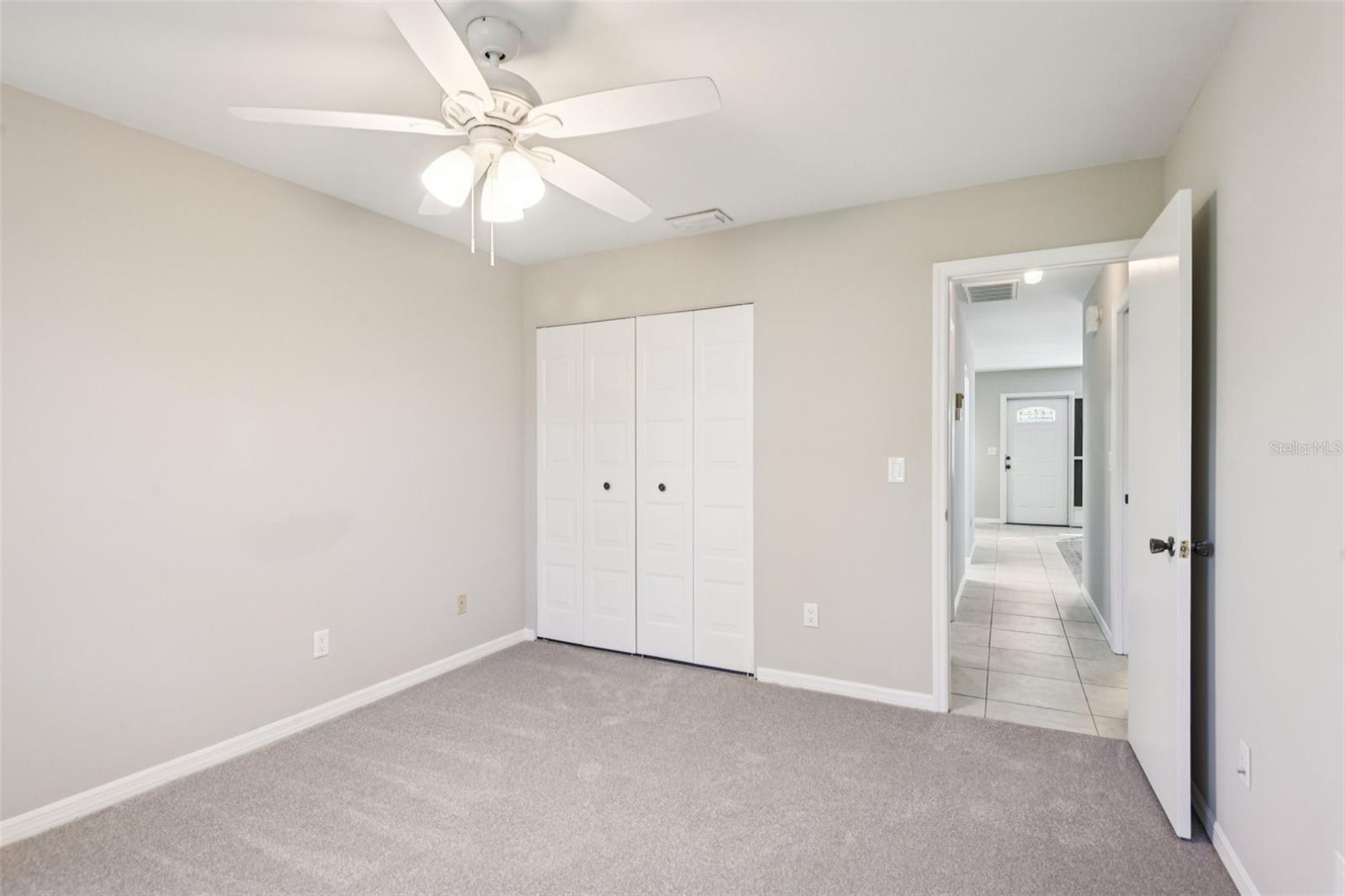 2304 GLENMORE CIR #327