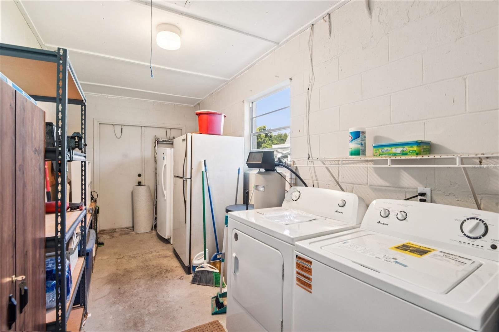 2304 GLENMORE CIR #327