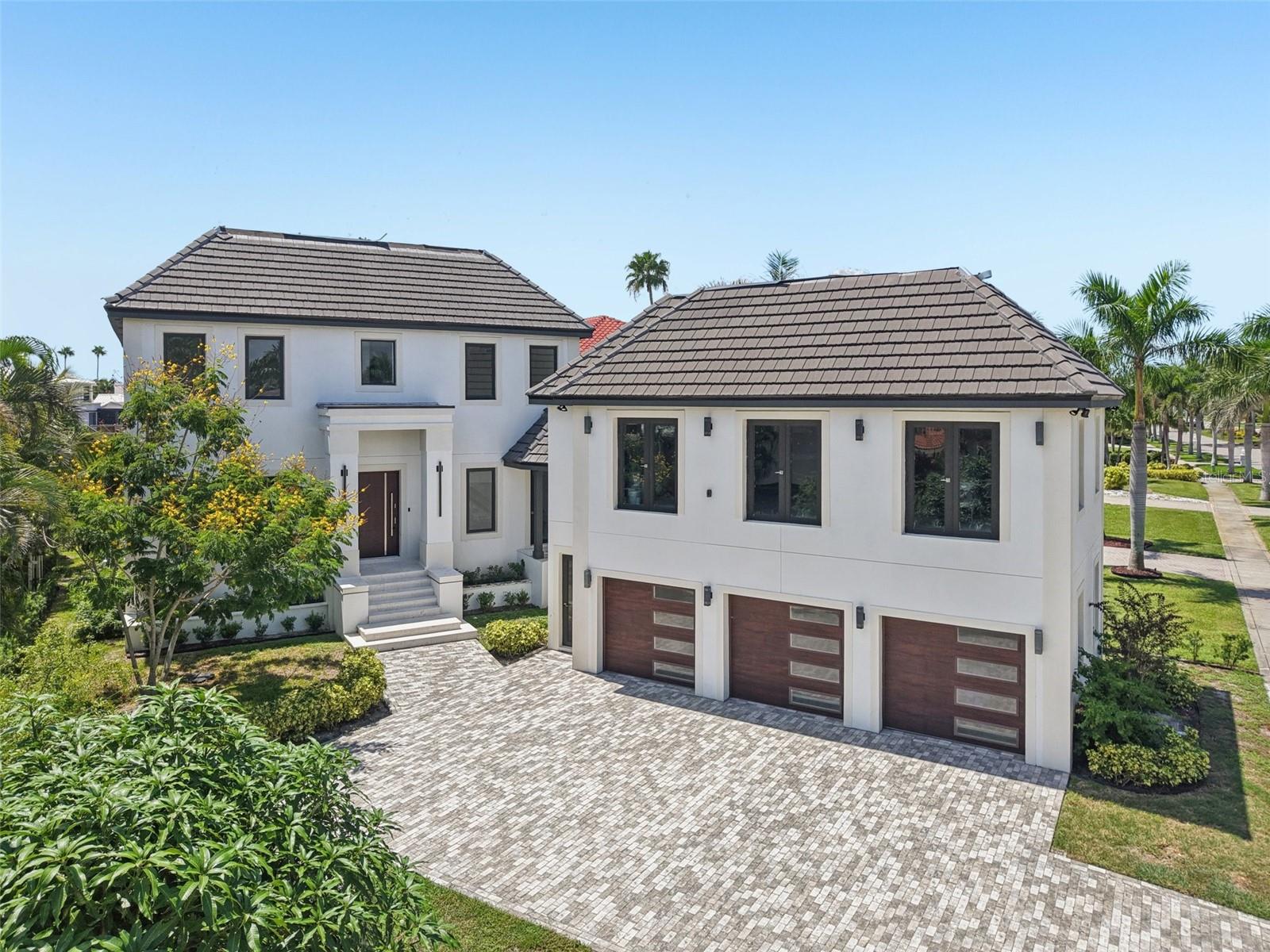 6305 MARBELLA BLVD
