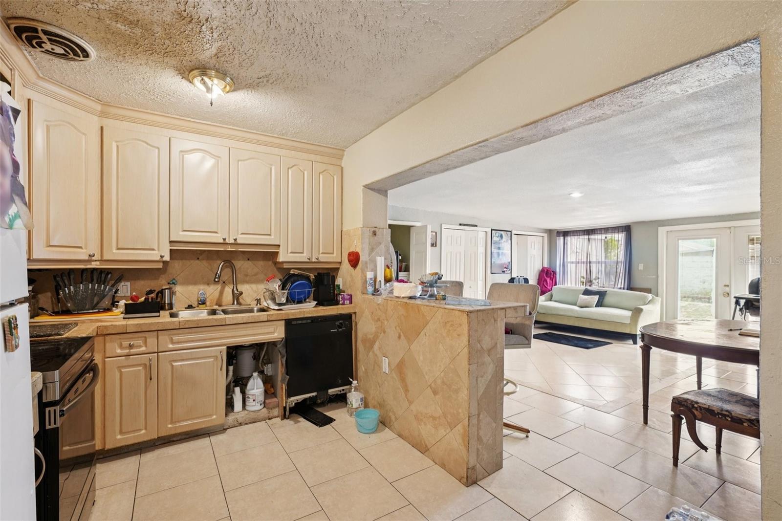 4515 N SAINT VINCENT ST