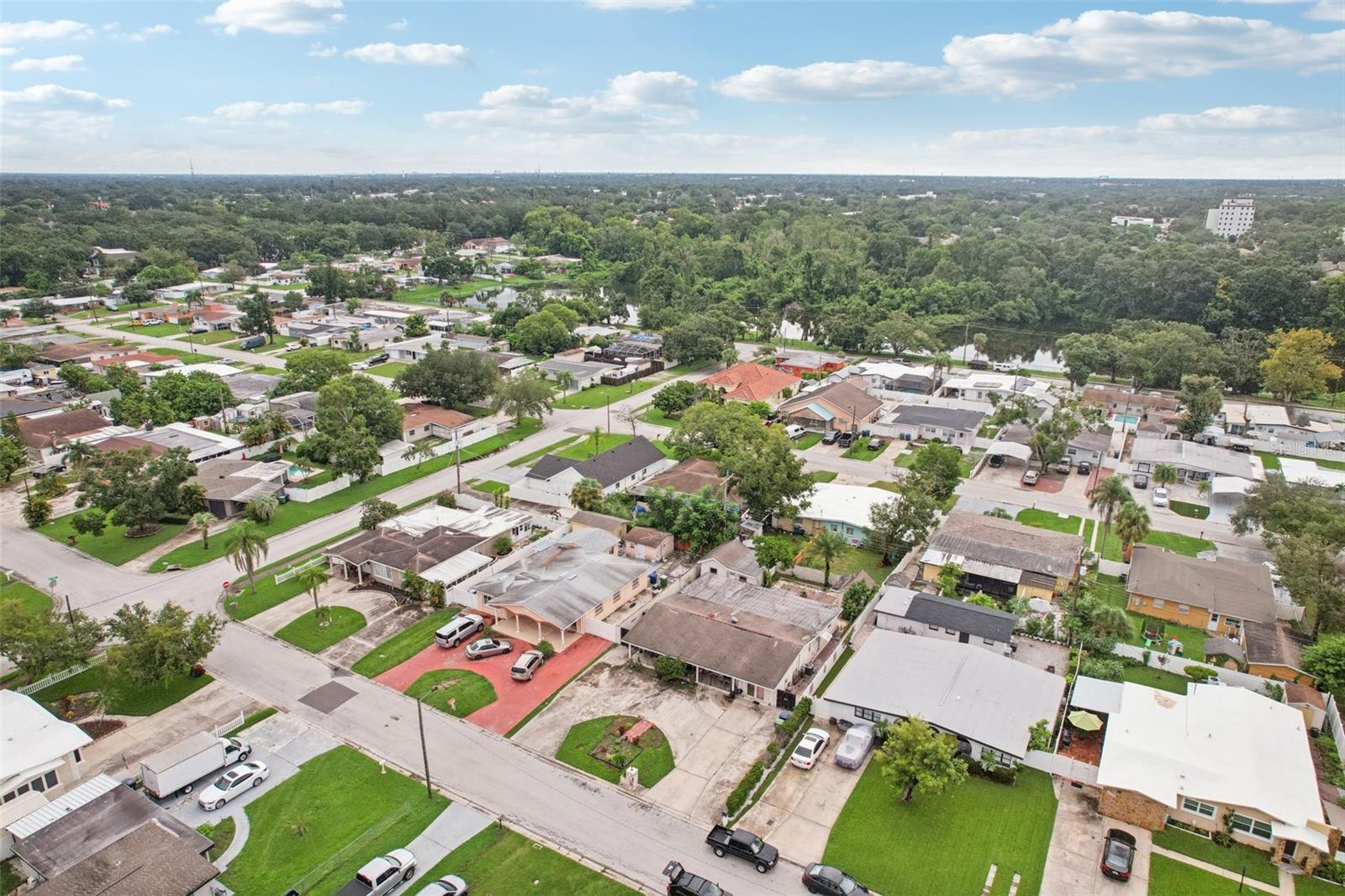 4515 N SAINT VINCENT ST