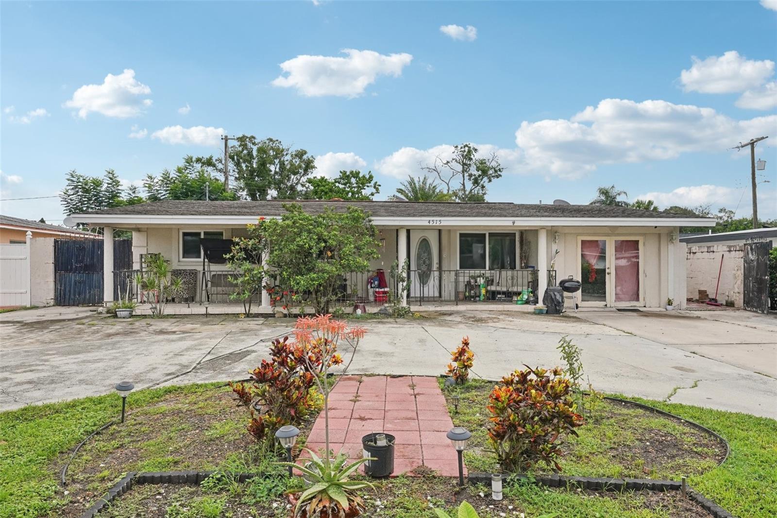 4515 N SAINT VINCENT ST