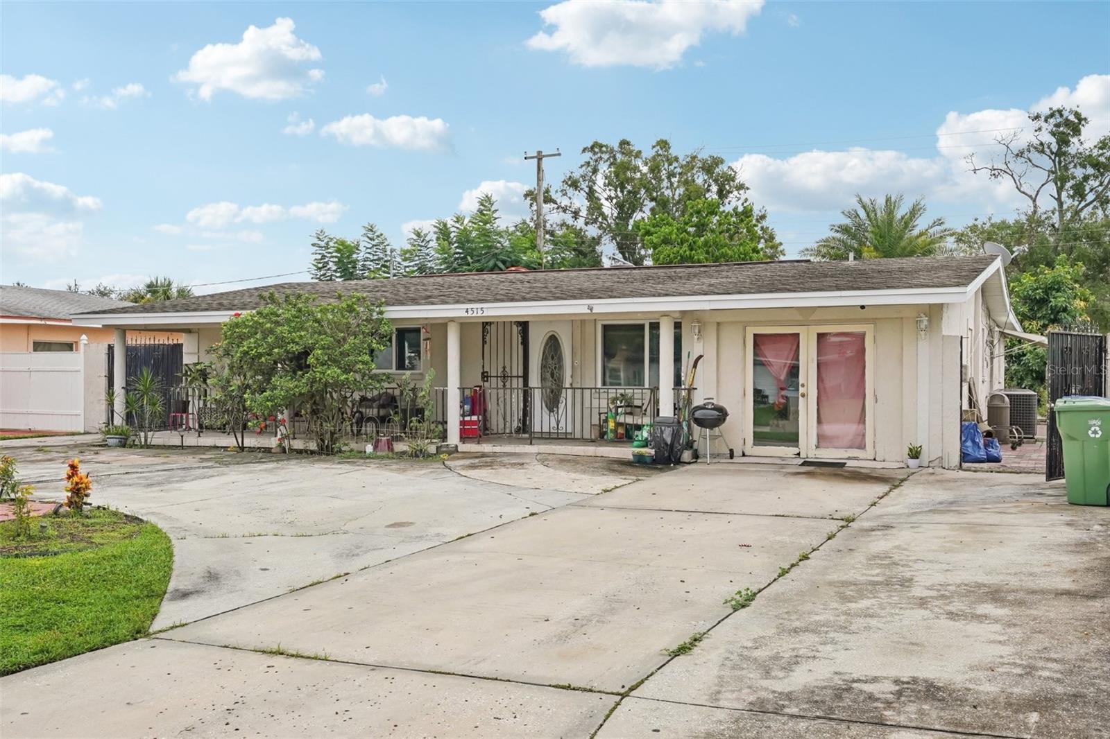 4515 N SAINT VINCENT ST