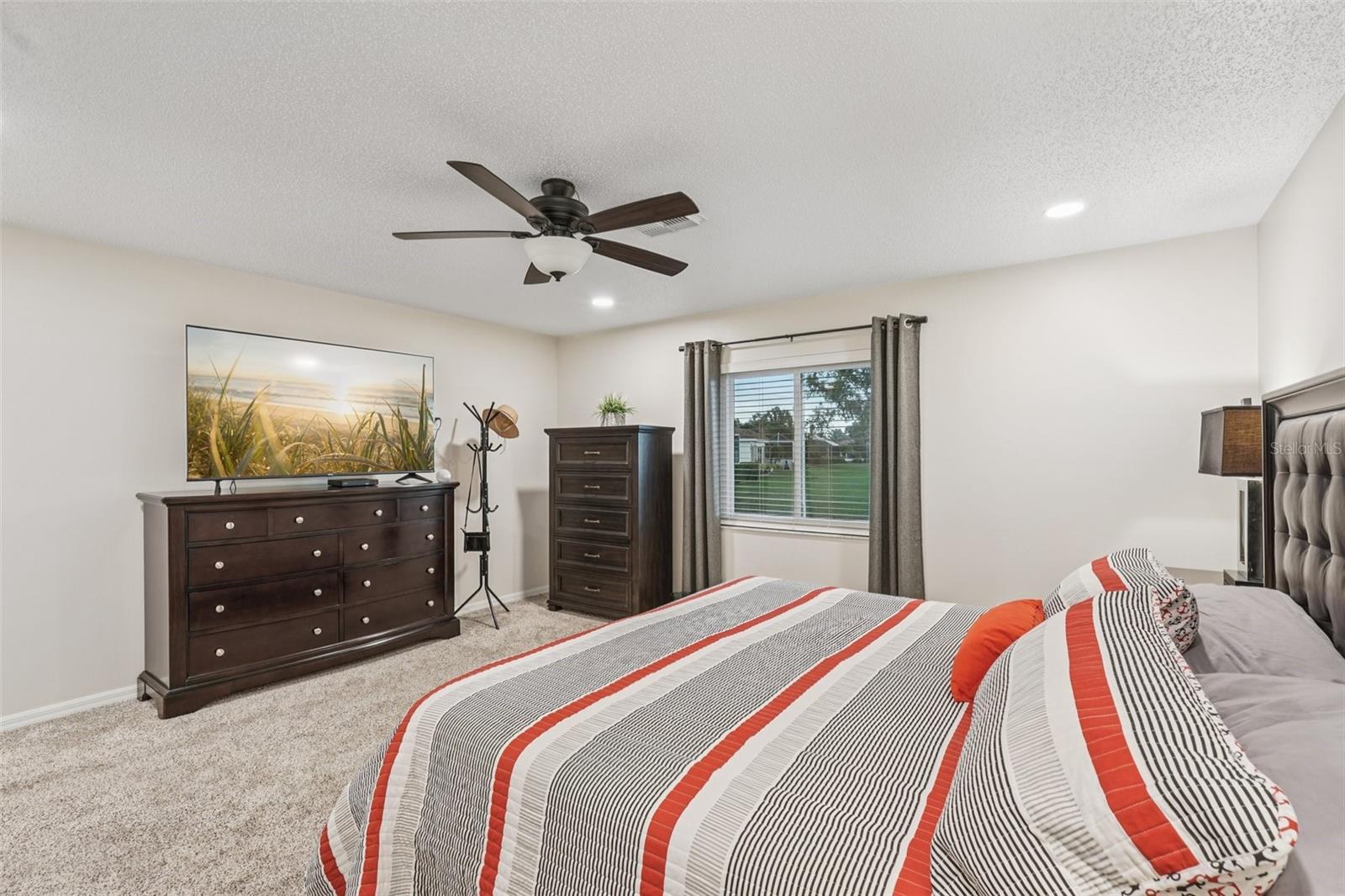 2315 LANCASTER DR