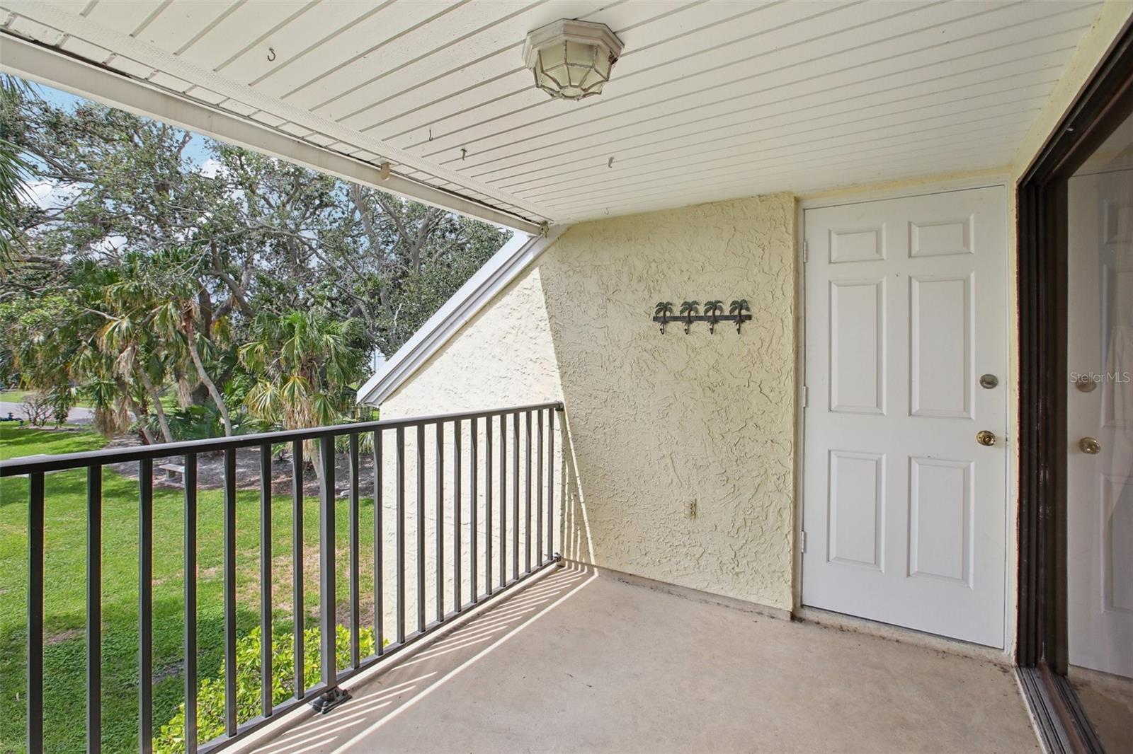7300 SUNSHINE SKYWAY LN S #202