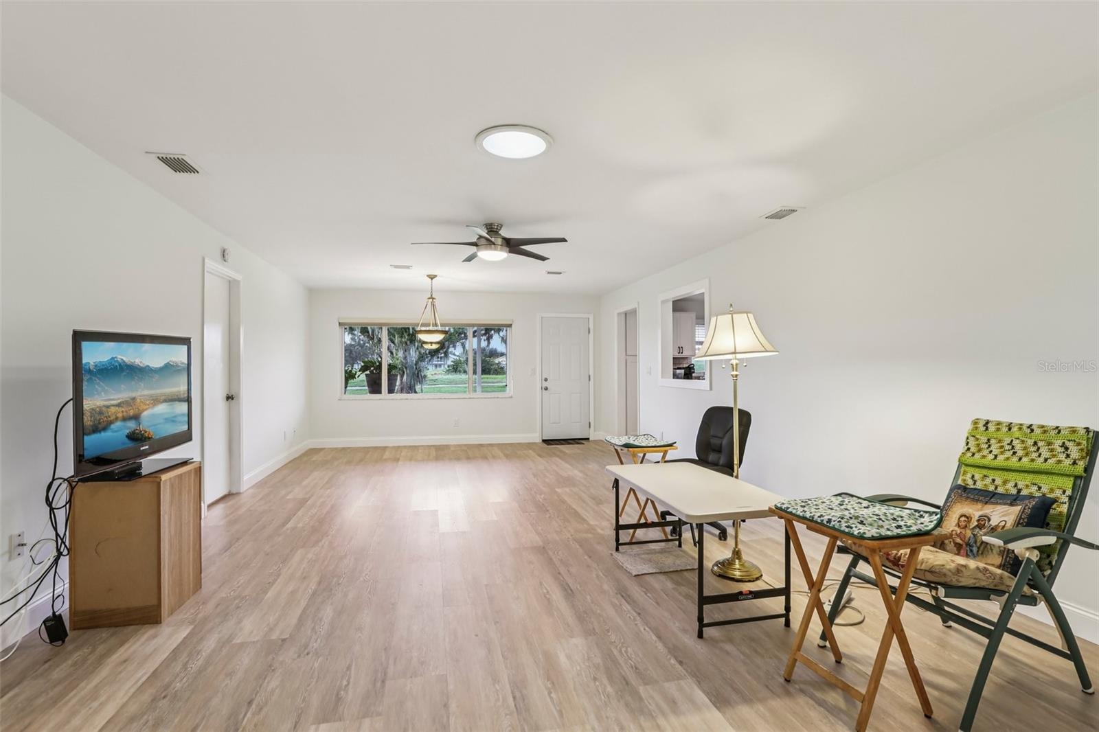 2603 LANCASTER DR