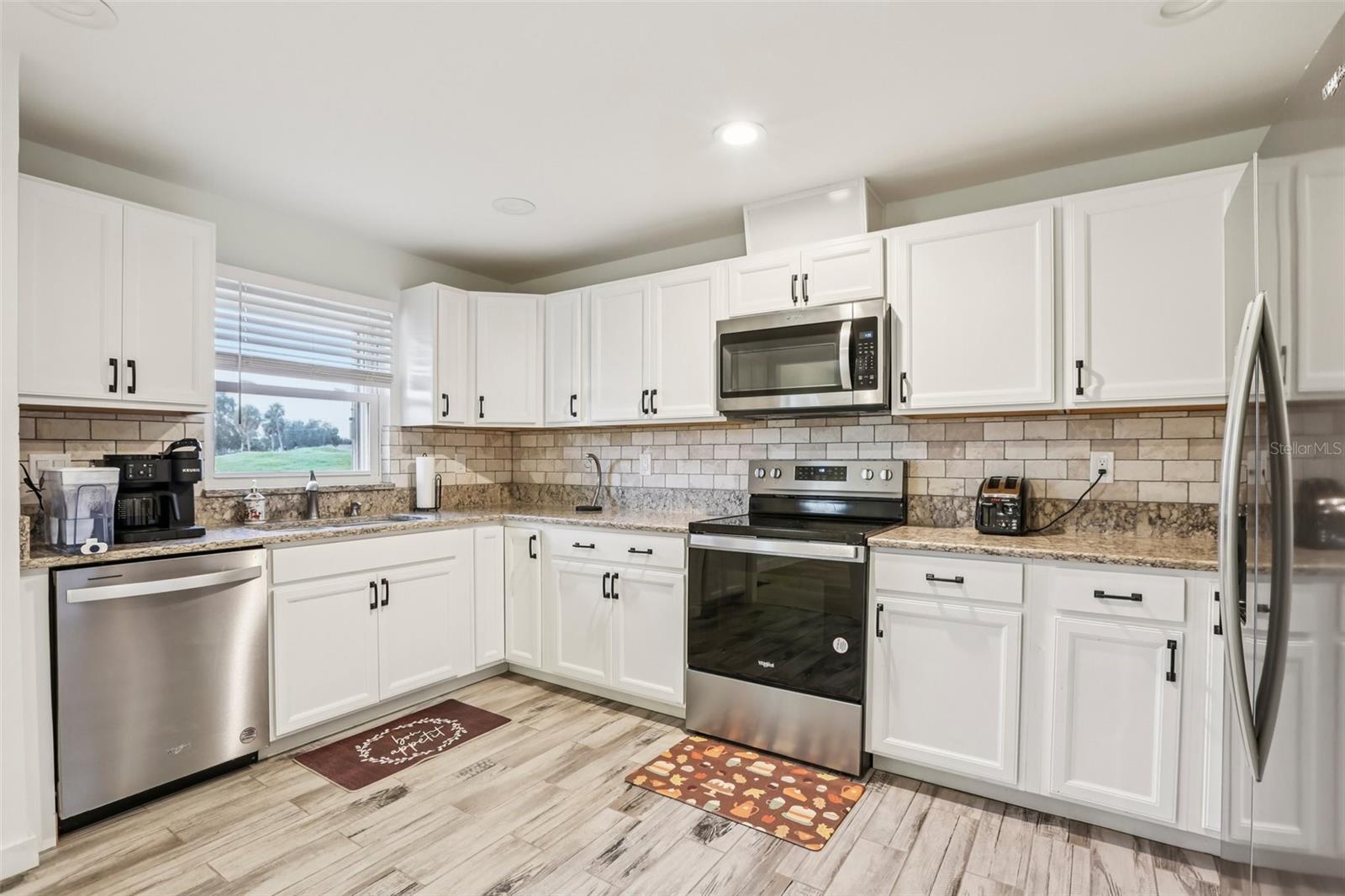 2603 LANCASTER DR